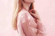 双子座女生需要主动吗为什么，双子座女生与摩羯座男生配吗